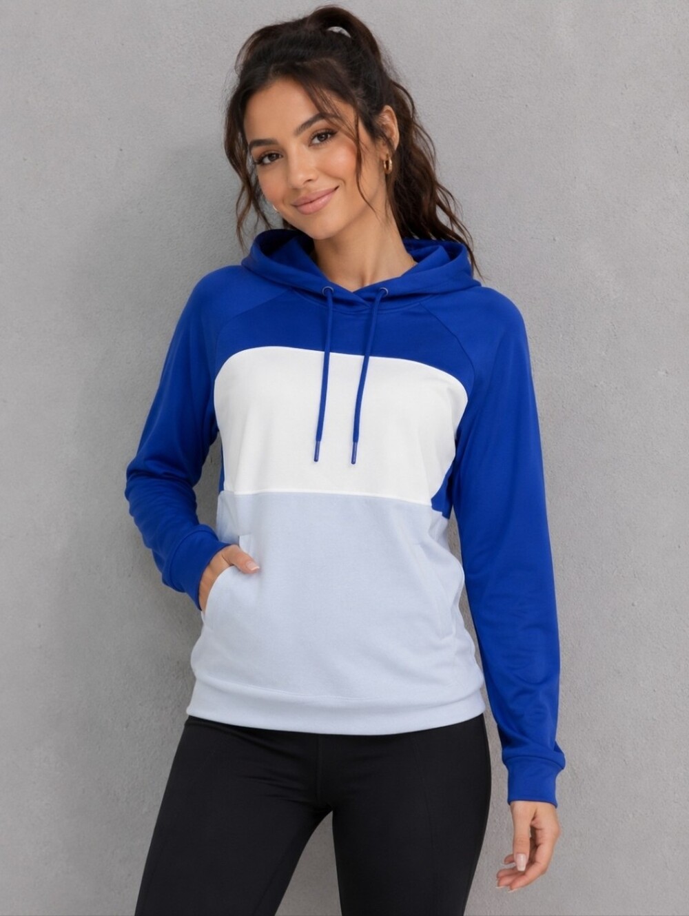 Under Armour Women Royal Blue and White Hooded Pullover Size M